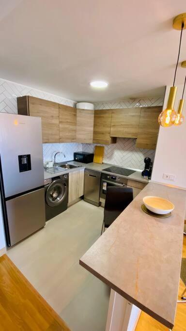 Golden Suite Ocean View & Pool Los Cristianos  Exterior photo